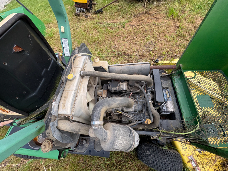 Front Mount Commercial Mower photo 3