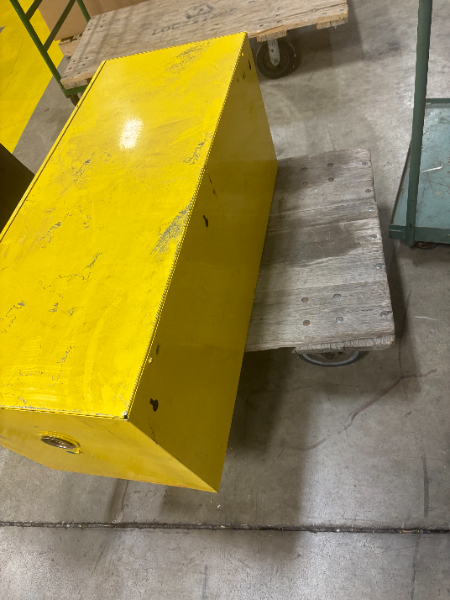 Small Flammable Cabinet photo 2
