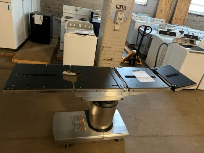 2006 Steris CMAX 110 Operating Table photo 3