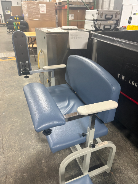Dual Seat Blood Draw Phlebotomy Chair photo 3