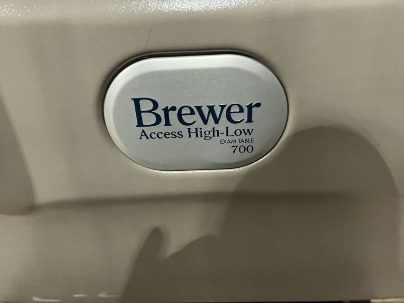 Brewer Exam Bed photo 7