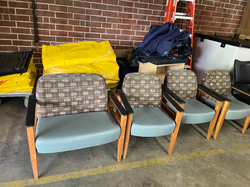 Office furniture photo 3