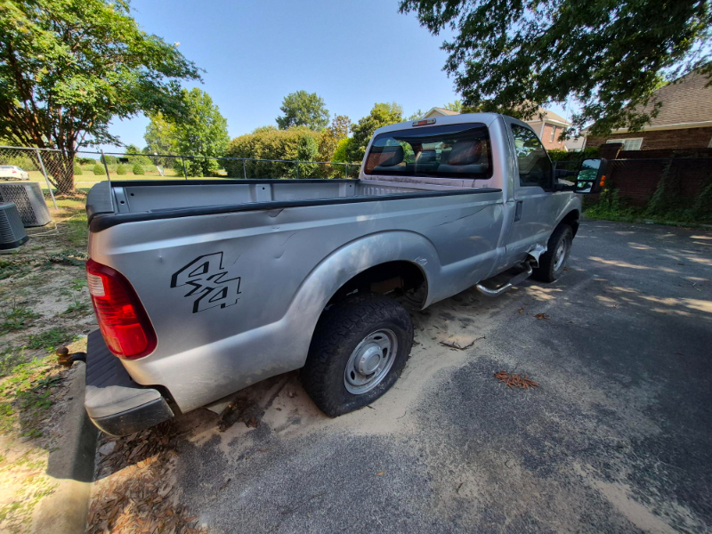 2016 Ford F250 photo 2
