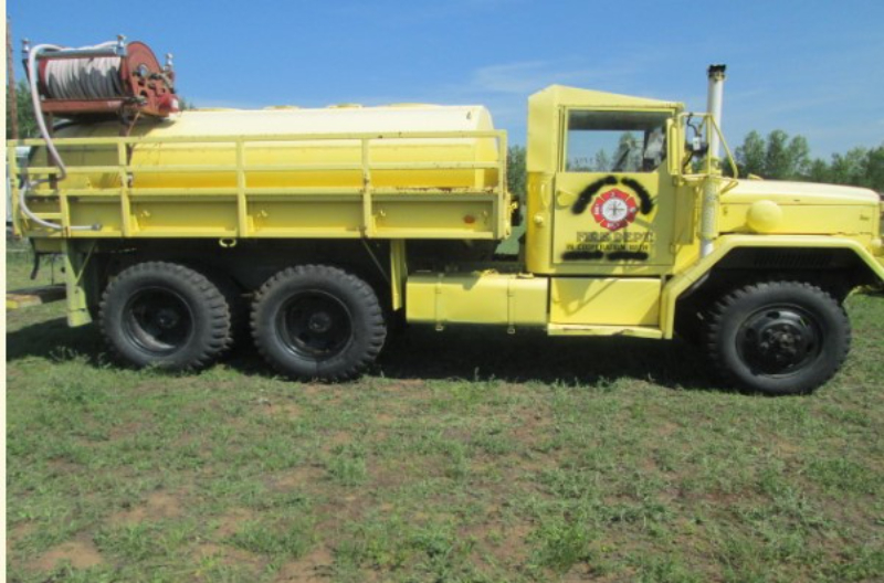 1988 AM General Truck photo 4