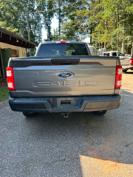2022 Ford F150 Supercrew Cab XL 4X4 photo 4