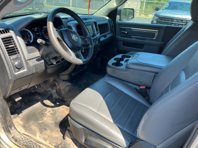 2020 Ram 1500 photo 3