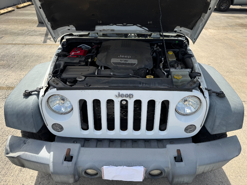 2015 Jeep Wrangler photo 6