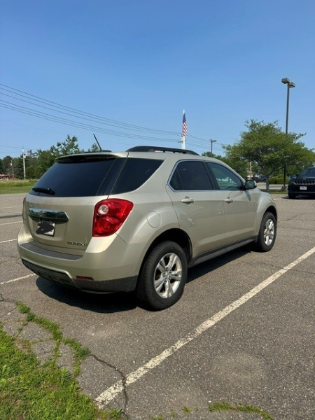 2015 Chevrolet Equinox photo 2