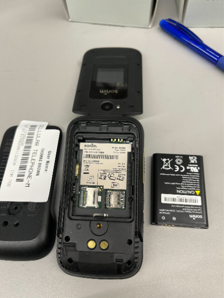 Sonim Flip-Phones photo 2