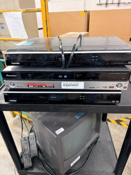 Multi Media Lot photo 7