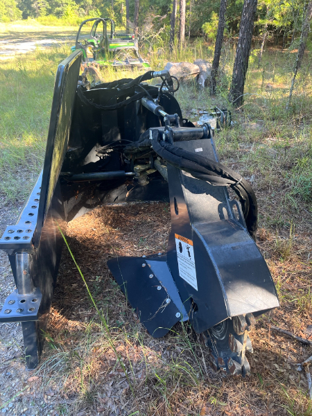 Bobcat Stump Grinder photo 4