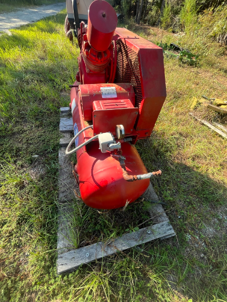 Air Compressor photo 4