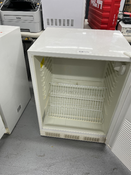 Refrigerators photo 3