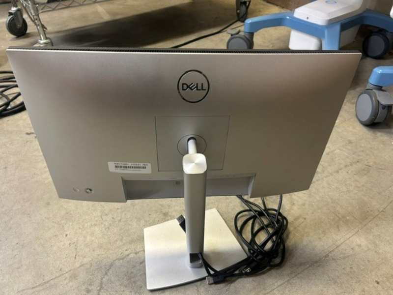 Dell Ultrasharp 24 Inch Monitors photo 2