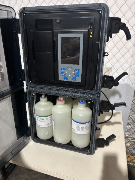 Phosphate Low Range Analyzer photo 2