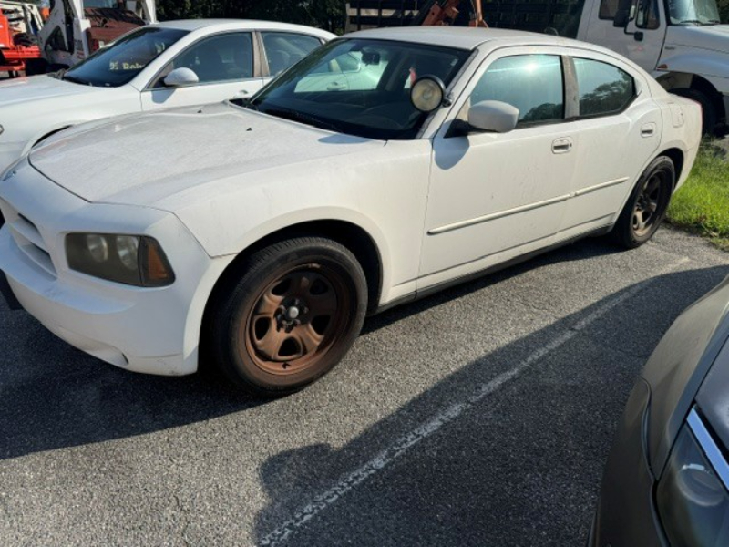 2010 Dodge Charger photo 4