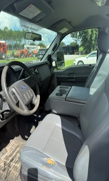 2013 Ford F-250 photo 6