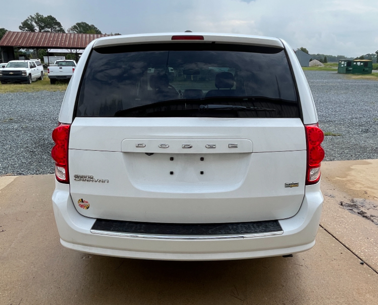 2019 Dodge Grand Caravan photo 2