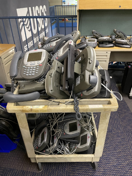 Avaya Office Phones Model 2420 photo 3