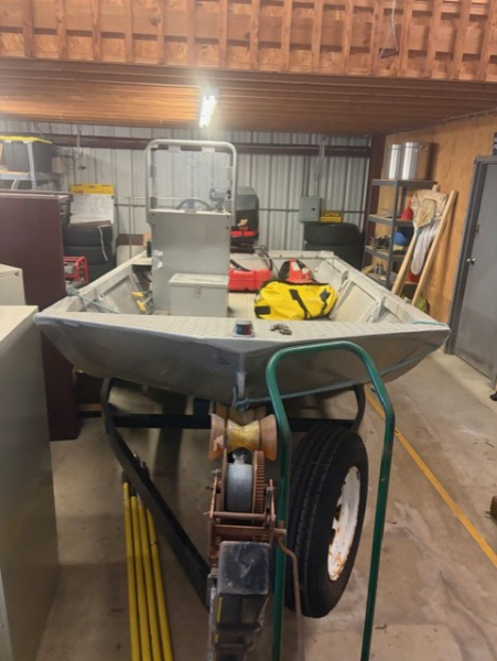 1993 Kann Trailer with Boat, Motor photo 4
