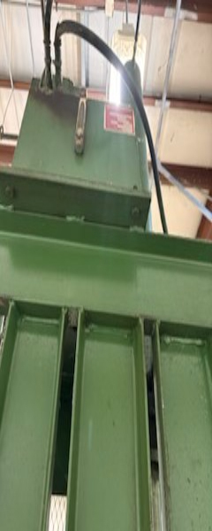 Vertical Cardboard Baler photo 3