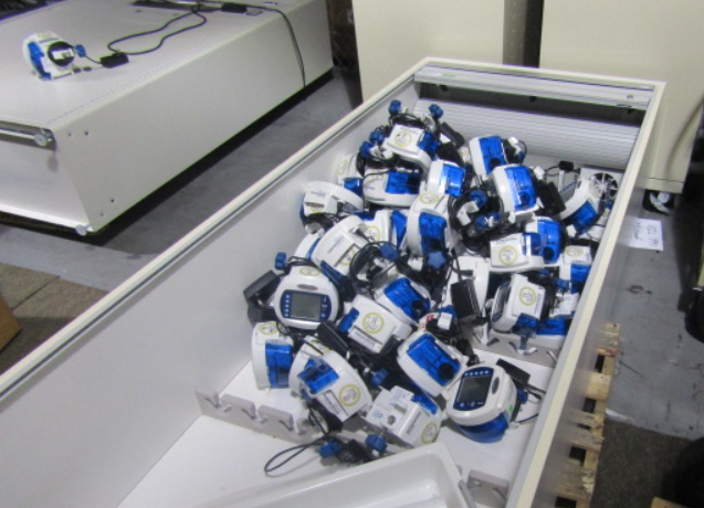 (76) Covidien Kangaroo Feeding Pump photo 5