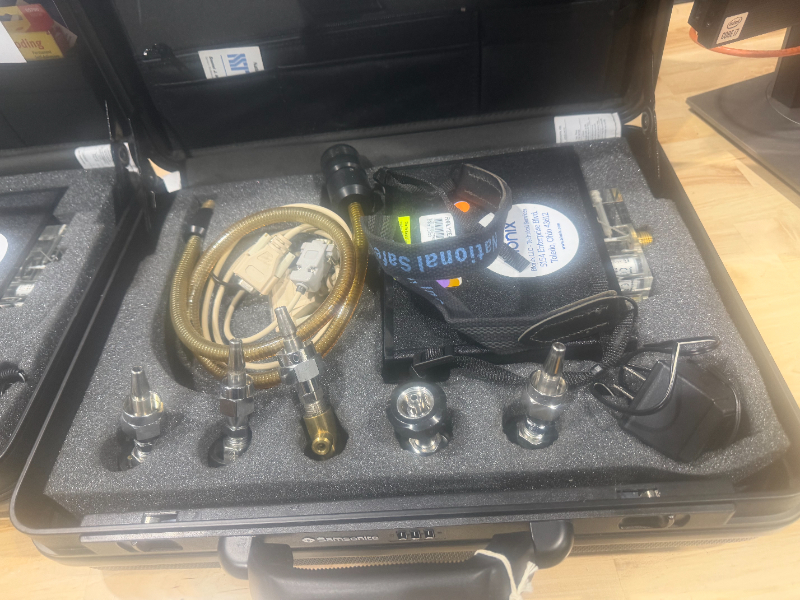 2 G250 Gas Outlet Analyzers photo 4