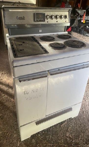 Dual-Fuel Stove photo 2