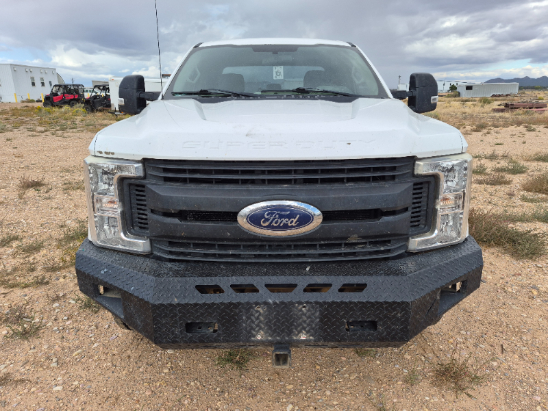 2018 Ford F250 photo 3