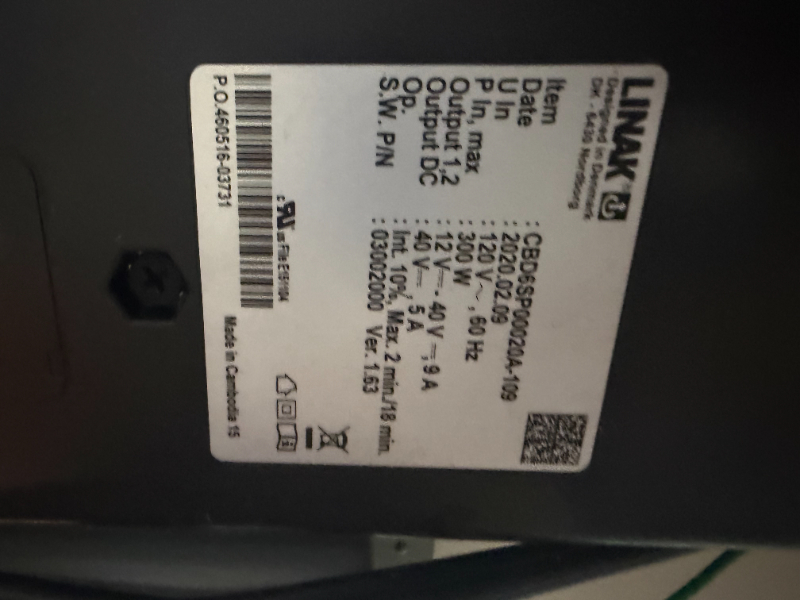 Performa 300 Wheelchair-Accessible Hi-Lo Treatment Table photo 5
