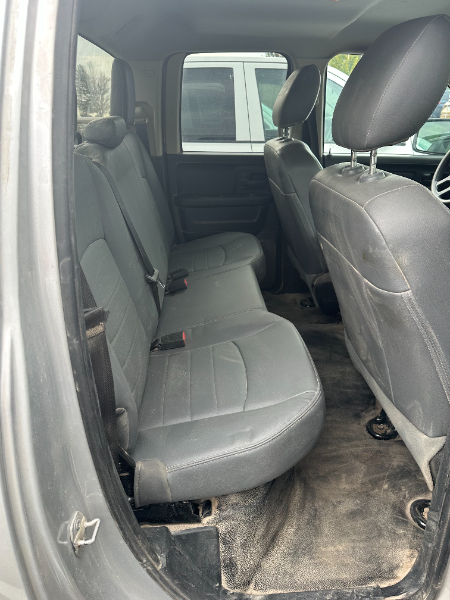 2014 Ram 1500 4X4 Truck photo 6