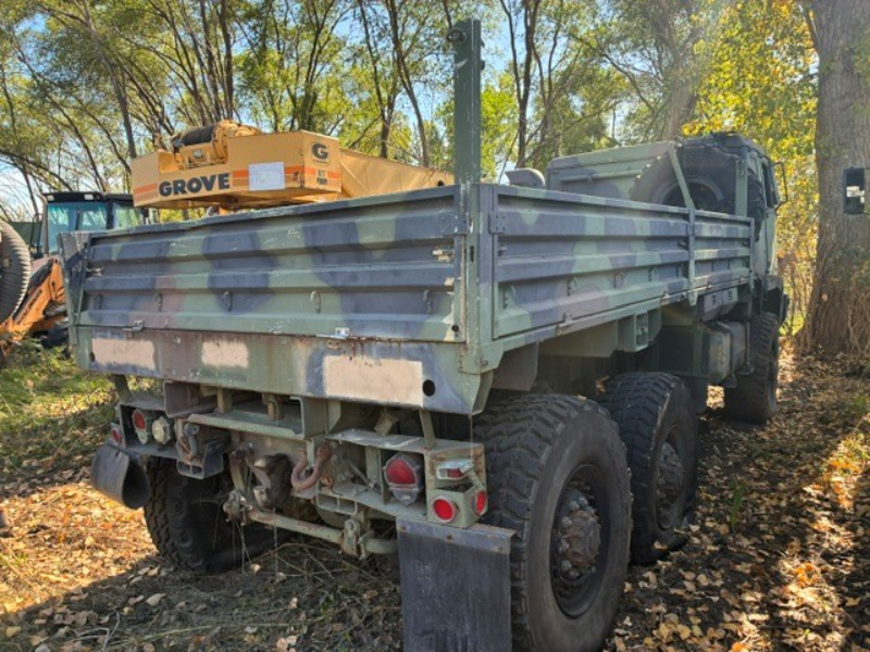 1997 Stewart & Stevenson M-1093 Truck photo 4