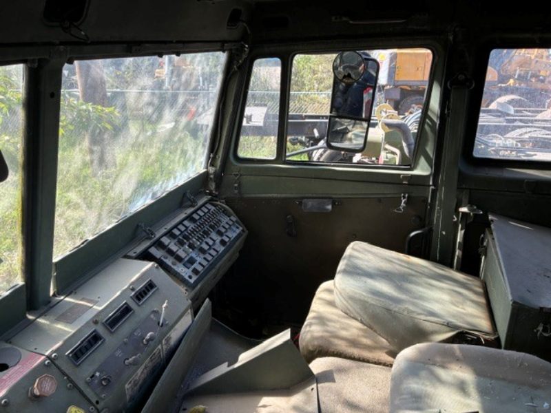 1995 Stewart & Stevenson M-1093 Truck photo 5
