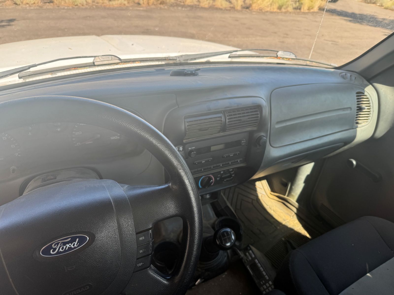 2004 Ford Ranger photo 5