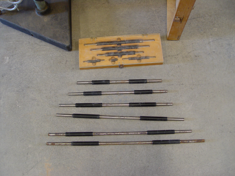 Dwyer No. 1425 Hook Gages photo 2