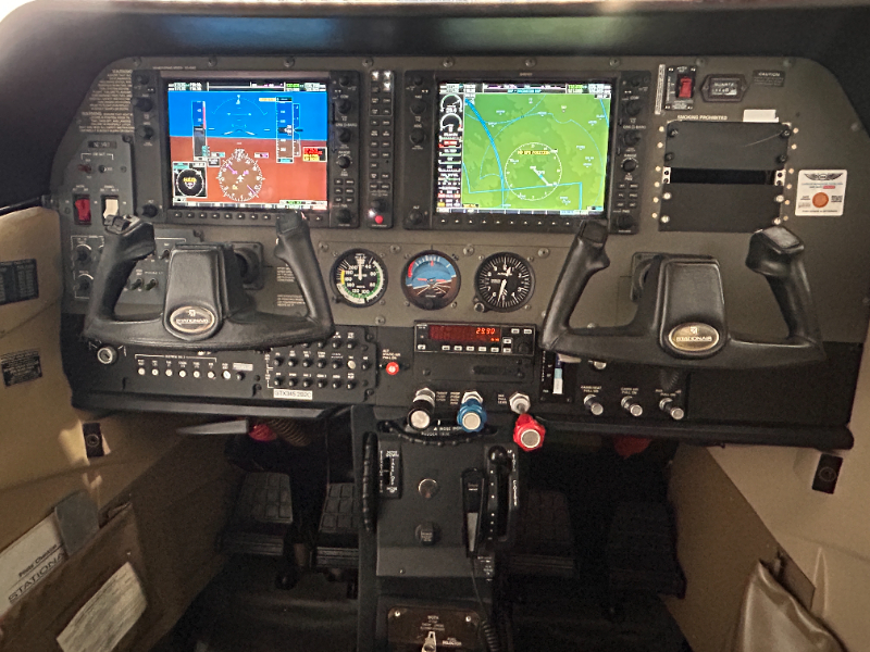 2005 Cessna 206H SN: 20608230 (N234U) photo 5