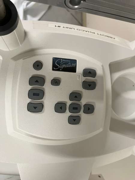 Whitestar Signature Console By Abbott Laboratories photo 4
