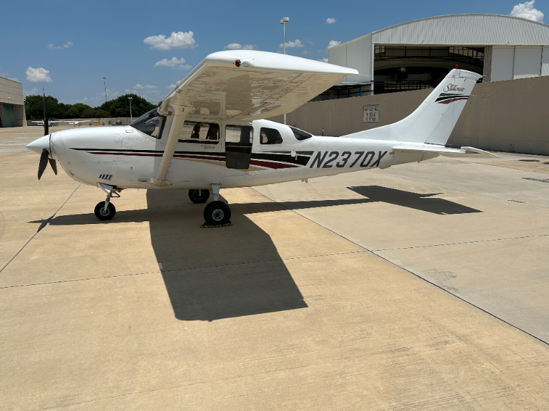 1999 Cessna T206H, SN: T20608026 (N2370X) photo 2