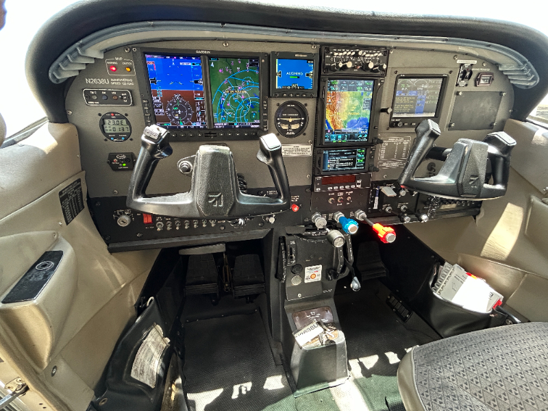 1999 Cessna T206H, SN:T20608061 (N2638U) photo 4