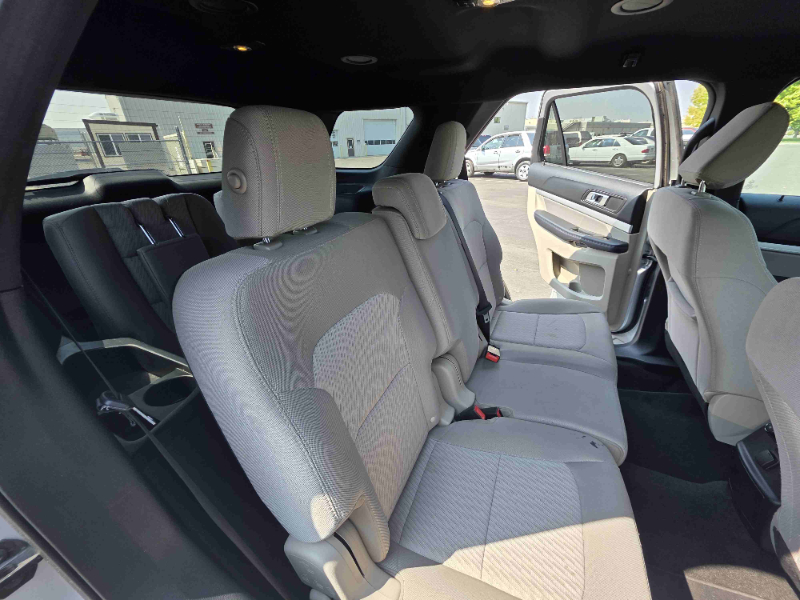 2018 Ford Explorer photo 7