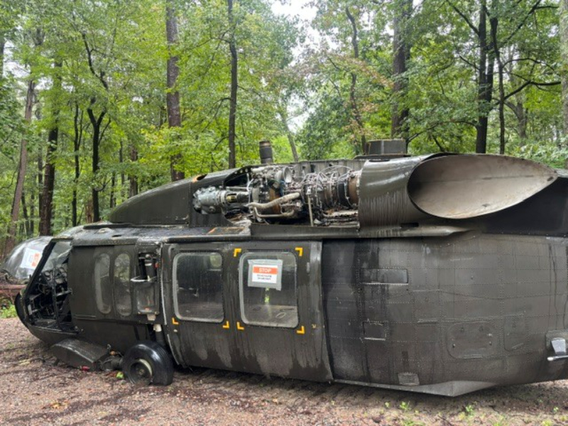 (4) Sikorsky UH-60A Cat C Training Aids photo 5